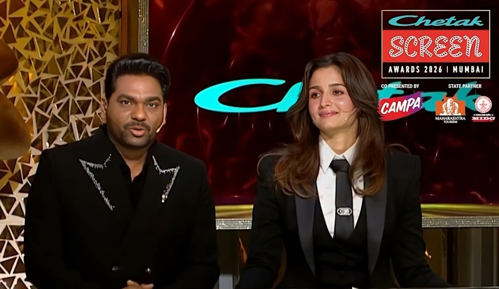 ZK1 - Social Nation Zakir Khan Elevates Screen Awards 2026 With His Unique Style!